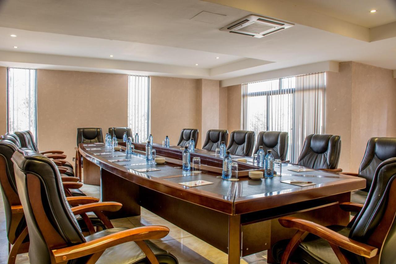 Gelian Hotel Machakos Buitenkant foto